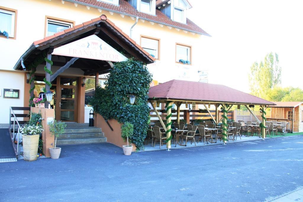 Landgasthof Frankentor Wasserlosen Екстер'єр фото