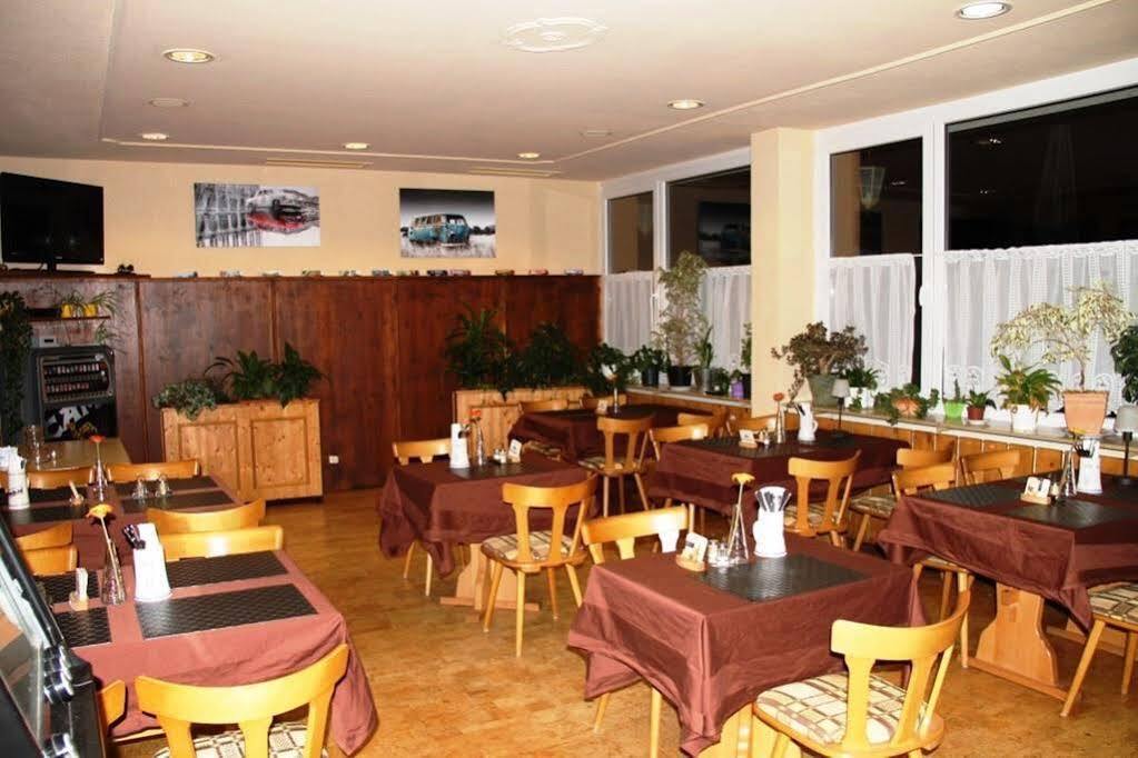 Landgasthof Frankentor Wasserlosen Екстер'єр фото